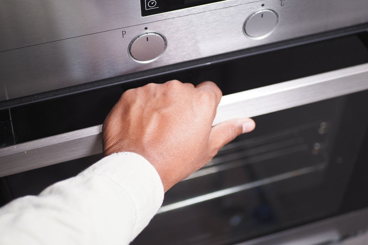 poele tefal dans un four